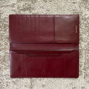 listing-status-banner